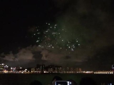 Décollage immédiat : festival de feux d'artifices de Macao (Pierre Henry)