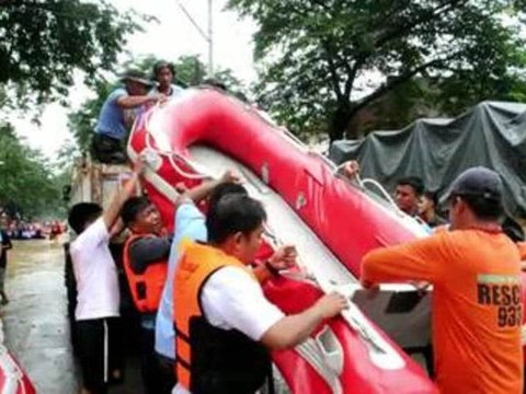 Inondations à Manille : 80 % de la ville submergée, 2,5 millions de sinistrés