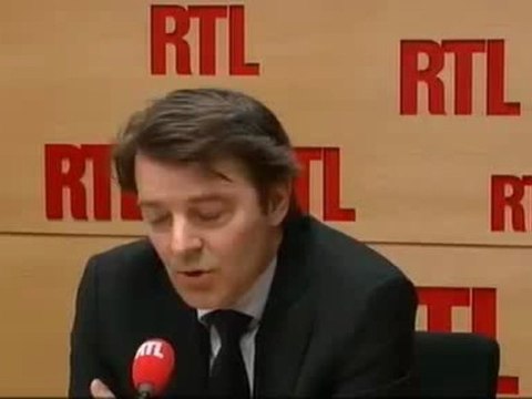 François Baroin : A trop courir derrière le Front national on le crédibilise