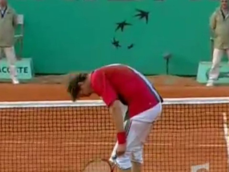 Marat Safin baisse son short après un poing magnifique