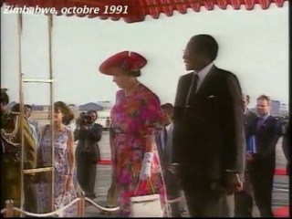 Queen Elizabeth déplacements officiels