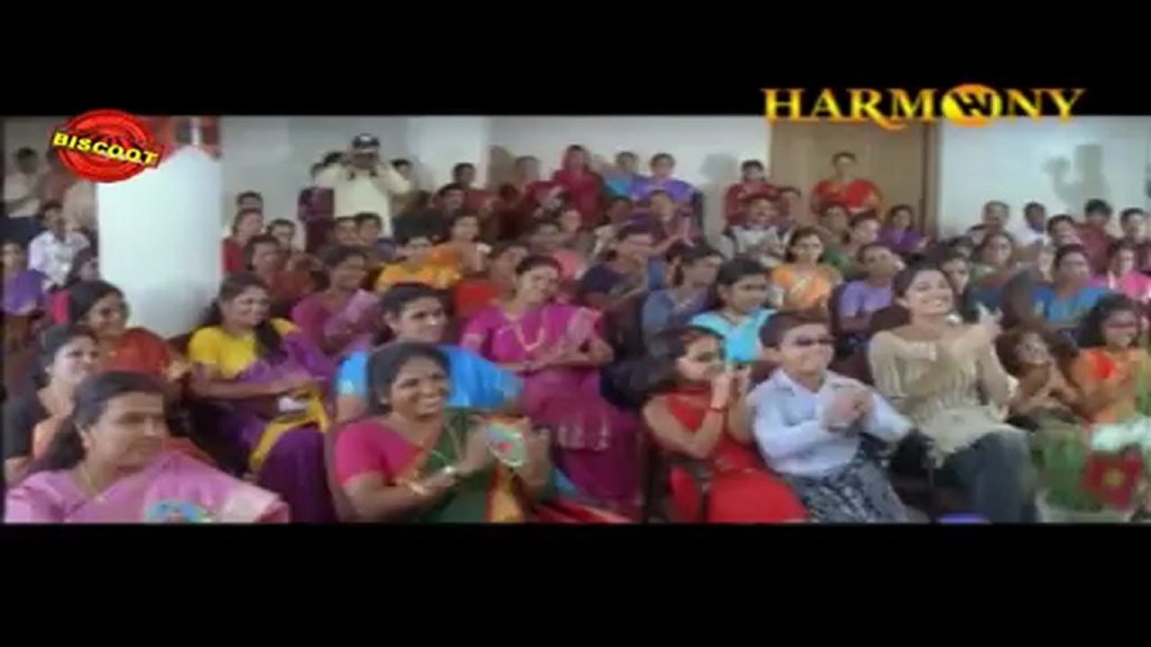 Madhuchandralekha: (Comedy Scene) Urvashi,Jayaram, Indirans