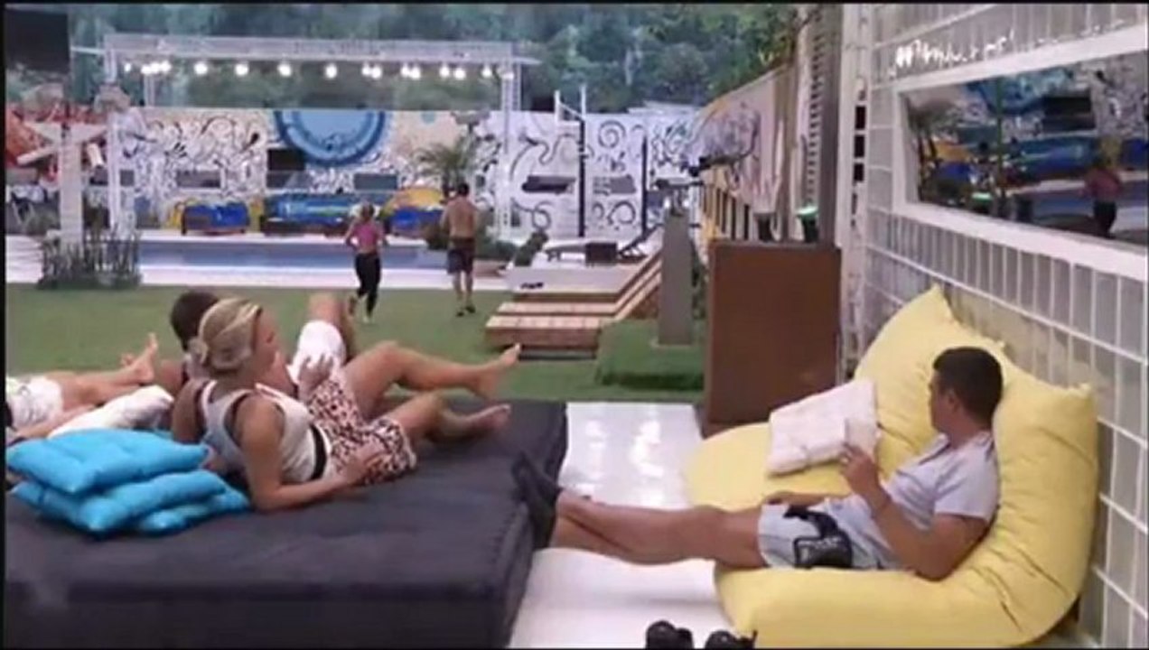"Que casal lindo" 09/01 tarde