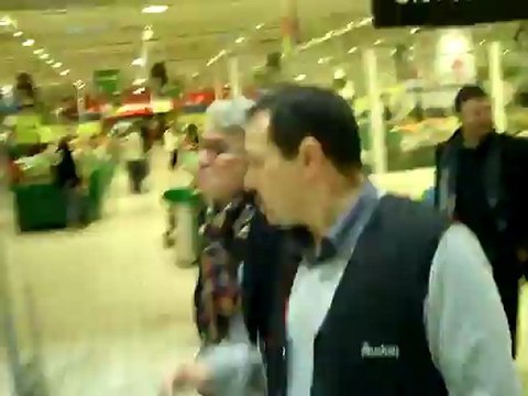 Jean Claude Mailly chez Auchan le Pontet(84) (Mardi 15 janvier 2013)