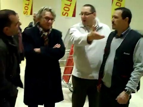 Jean Claude Mailly chez Auchan le Pontet(84 (Mardi15 janvier 2013)