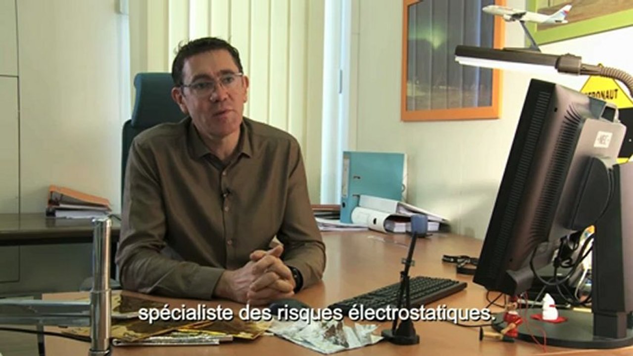 Métiers du spatial : ingenieur compatibilite électromagnetique