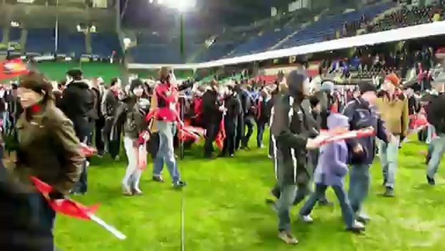 16/01/13 : SRFC-MHSC : les supporters quittent la pelouse