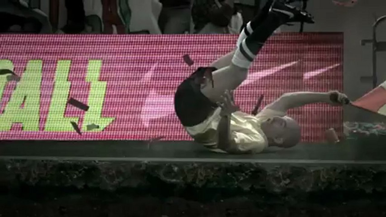 Cristiano Ronaldo pub Mercurial Vapor IX