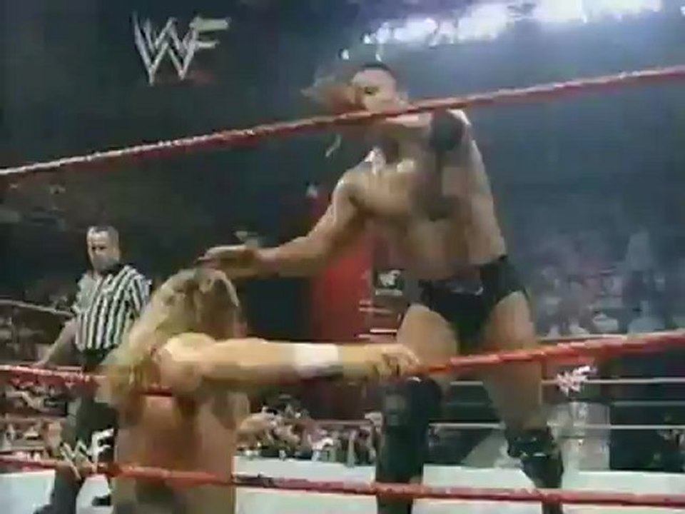 WWF Raw 1998-06-22 - The Rock vs. Triple H (KOTR Quarterfinals Match)