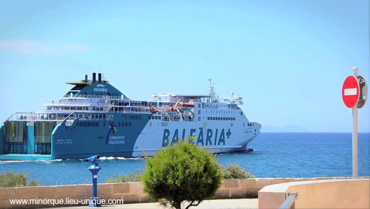 Départ du ferry, port de Ciutadella