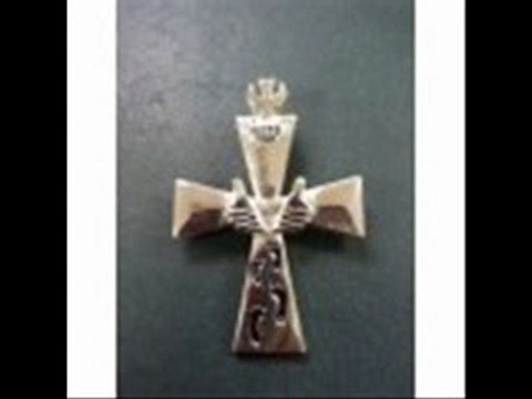 custom designed jewelry