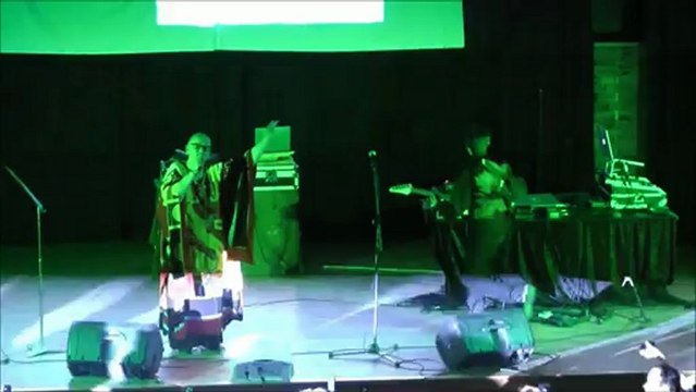Desireless - Voyage Voyage (Live Buis Les Baronnies 29 Décembre 2012)