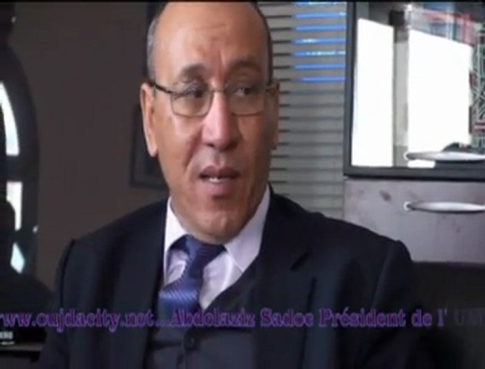 Abdelaziz Sadoc président de l'université mohammed premier  a oujda  / point de presse a propos du boycotages des examens a l'université - 1ere partie -