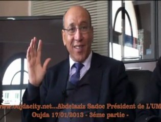 Скачать видео: Abdelaziz Sadoc président de l'université mohammed premier  a oujda  / point de presse a propos du boycotages des examens a l'université - 3éme partie -