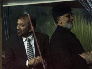 Pakistan government reaches deal with cleric