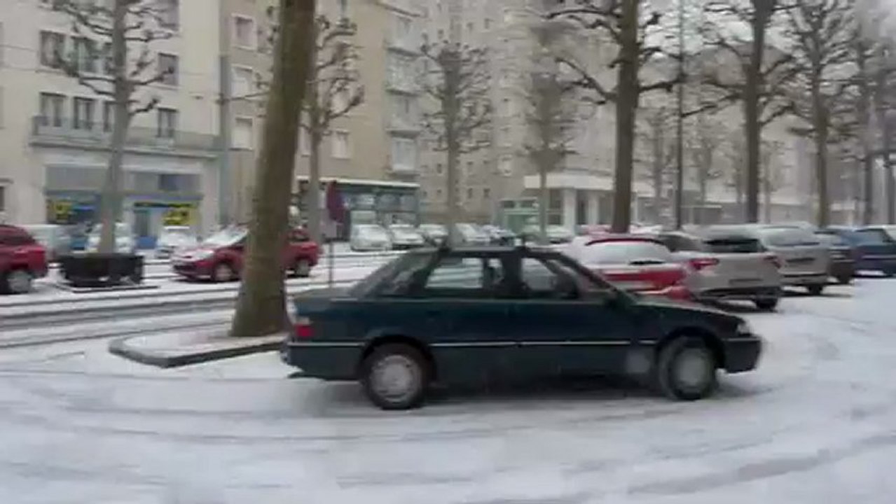 Episode neigeux à Caen le 18 janvier 2013