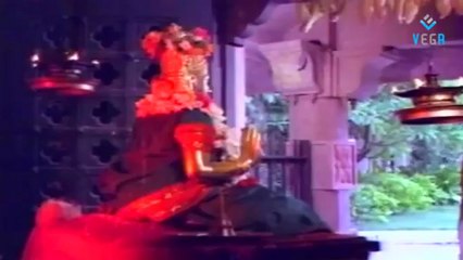 Naane Raja Naane Mandhiri - Tamil Full Movie Part 11