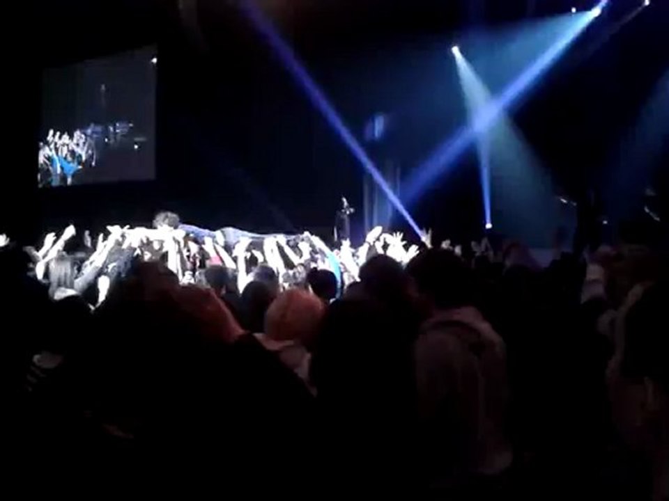 Arnaud Tsamere, Jeremy ferrari et Baptiste Lecaplain le 17/01/13 au zénith d'Orléans.