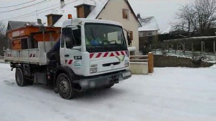 Embarquement à bord d'une saleuse