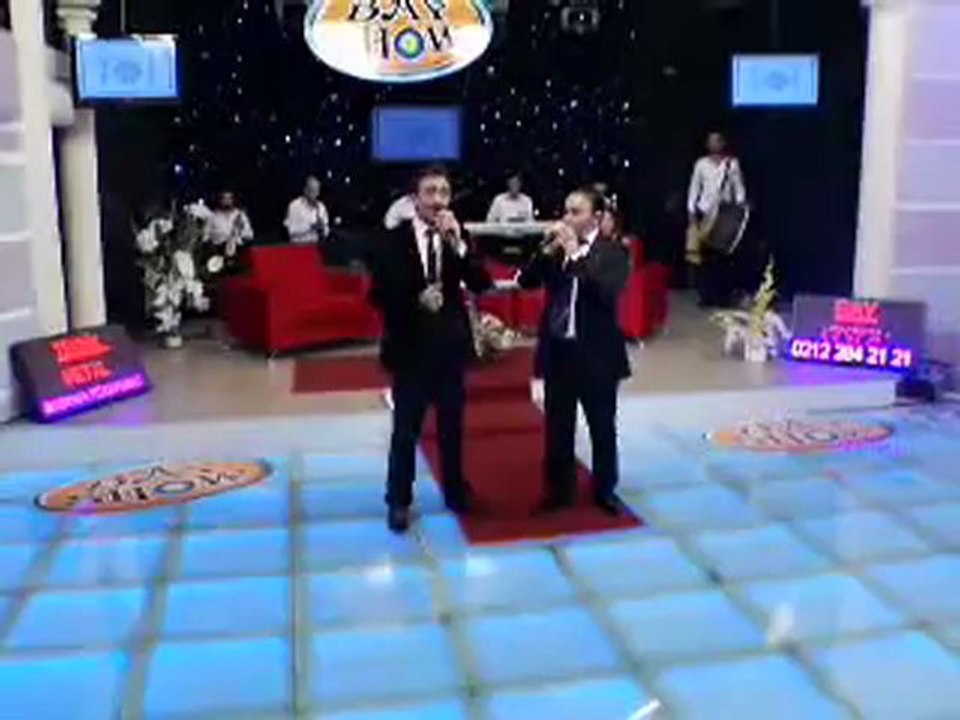 düşenin dünyada dostu yoğumuş