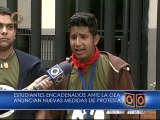 Jóvenes cumplen cinco días encadenados ante la OEA para exigir una junta médica que viaje a La Habana