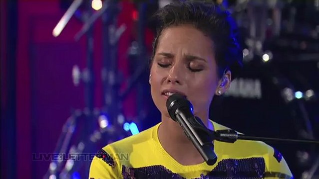 Alicia Keys - Not Even The King (Live on Letterman)