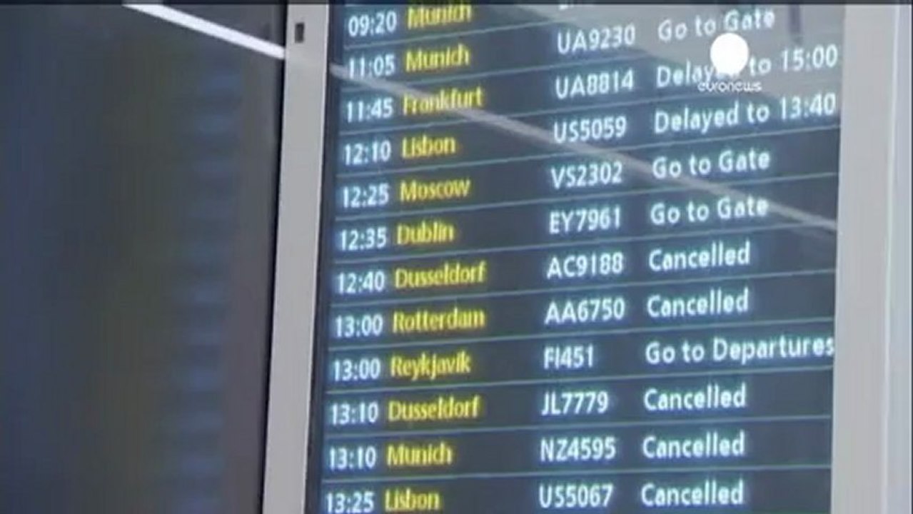 La nieva obliga a cancelar cientos de vuelos en Heathrow