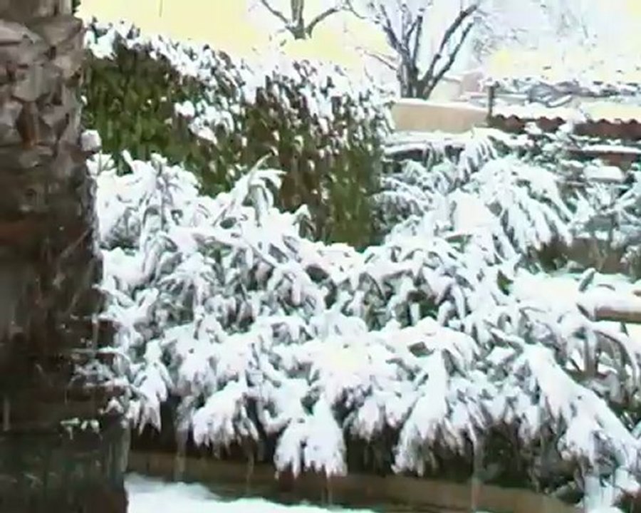 16.01.2013 il a neigé à Bessan Hérault