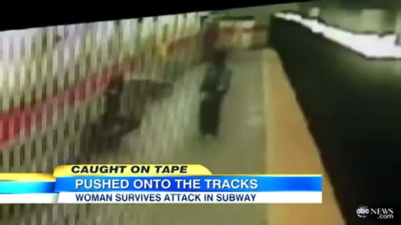 Philadelphia Subway Attack Vide