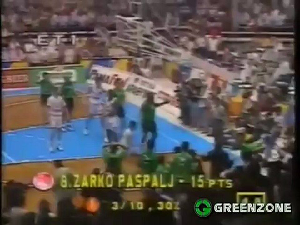 Ο Ολυμπιακός και τα κολλημένα ρολόγια!