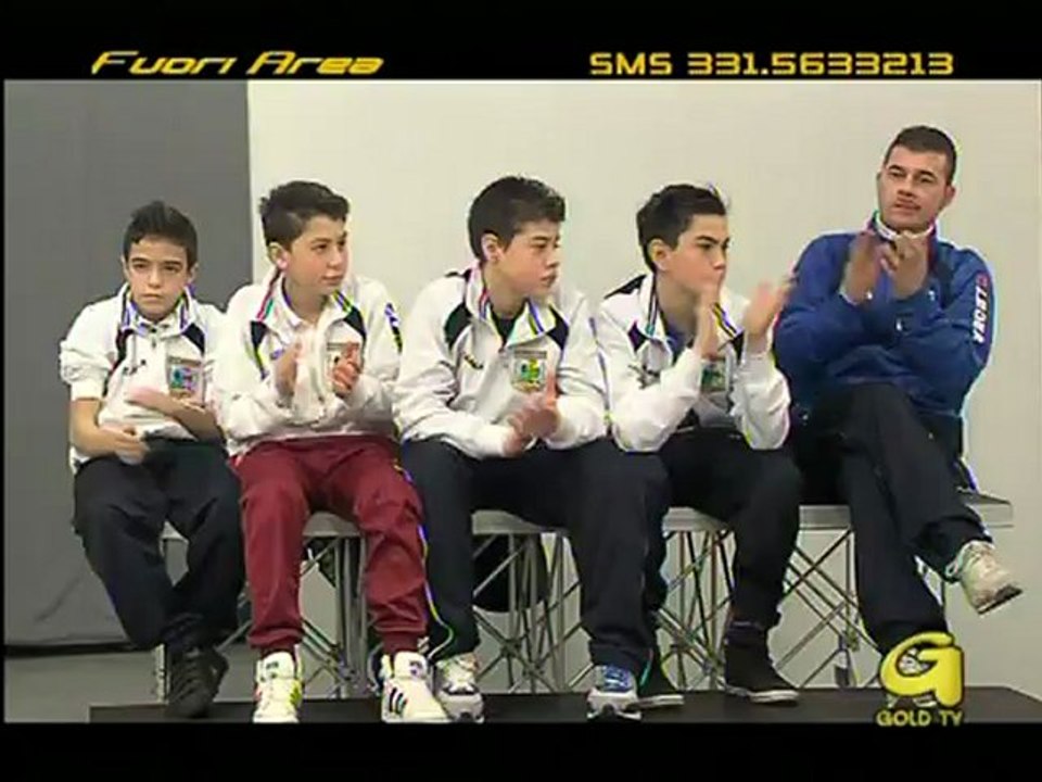 FUORI AREA 04DIC
