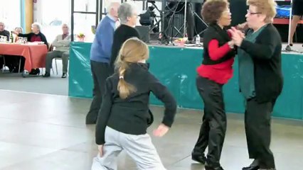 INCROYABLE DANSEUSE A CHAMBLY