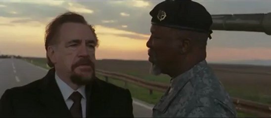 Coriolanus - Tráiler Español [480p]