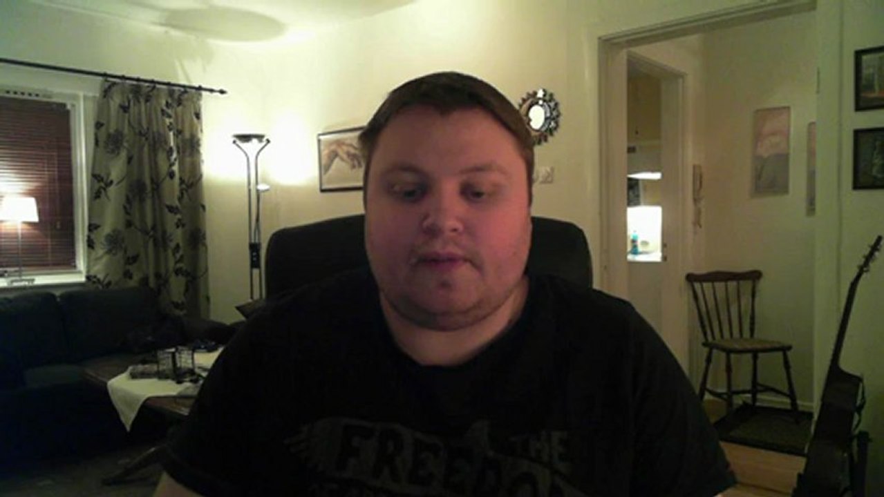 Fifa 13, fifa 14 med meninger om det og hva som kan forbedres der :-)