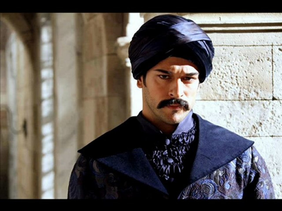 Burak Ozcivit 3