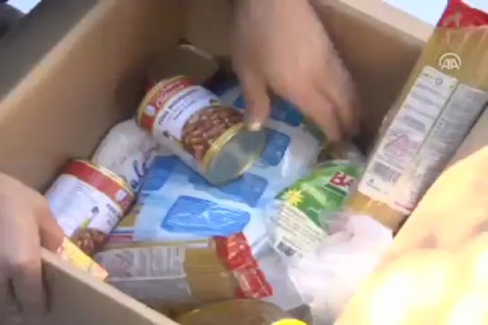 Suriyeli sığınmacılar için 30 bin dolar topladı