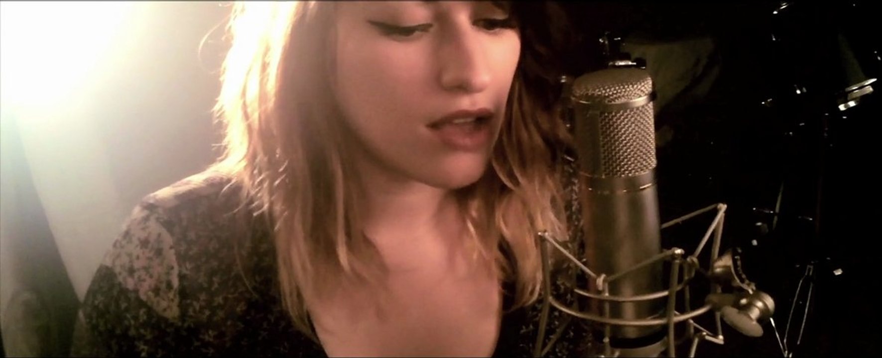 Wooden Chair (Angus Stone cover) - Quentin Martiny & Aline