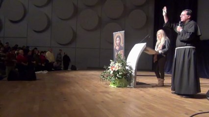 Vassula à Strasbourg. prière et bénédiction