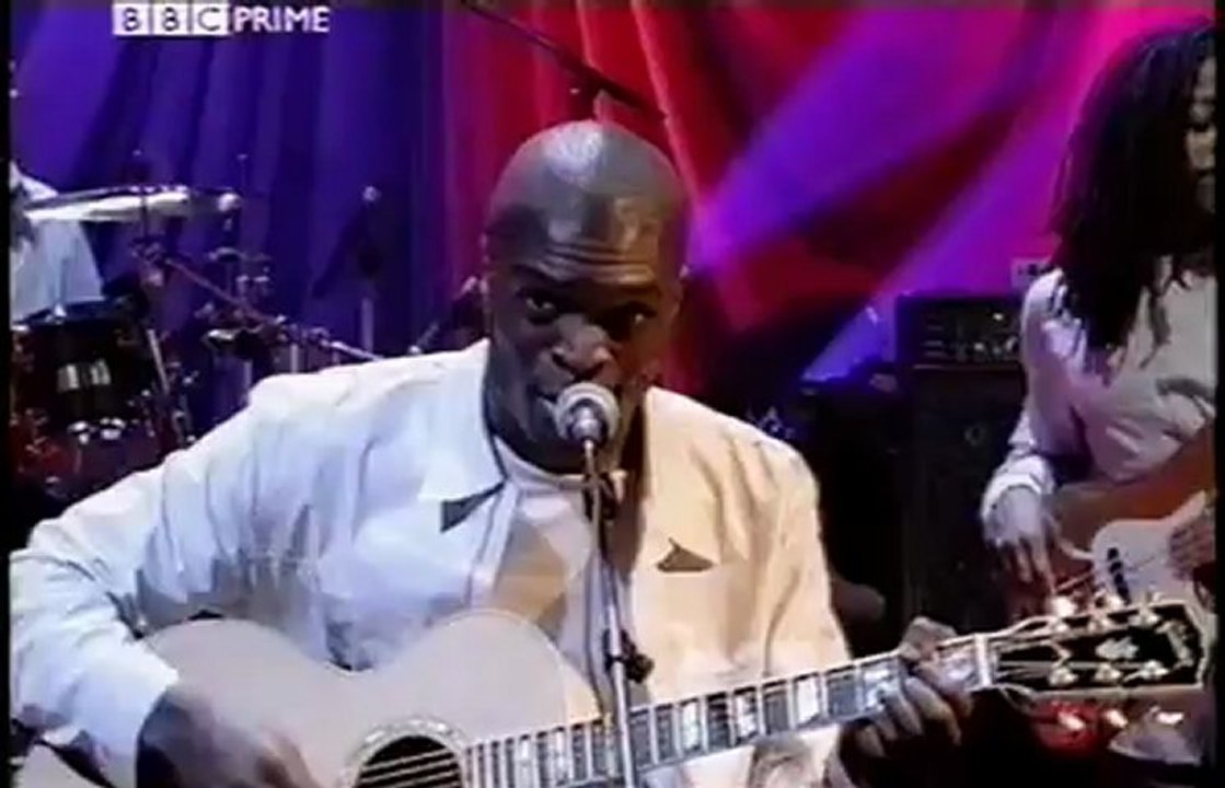 Lynden David Hall - Sleeping with Victor (Live on Later with Jools Holland) (April 29th 2000)