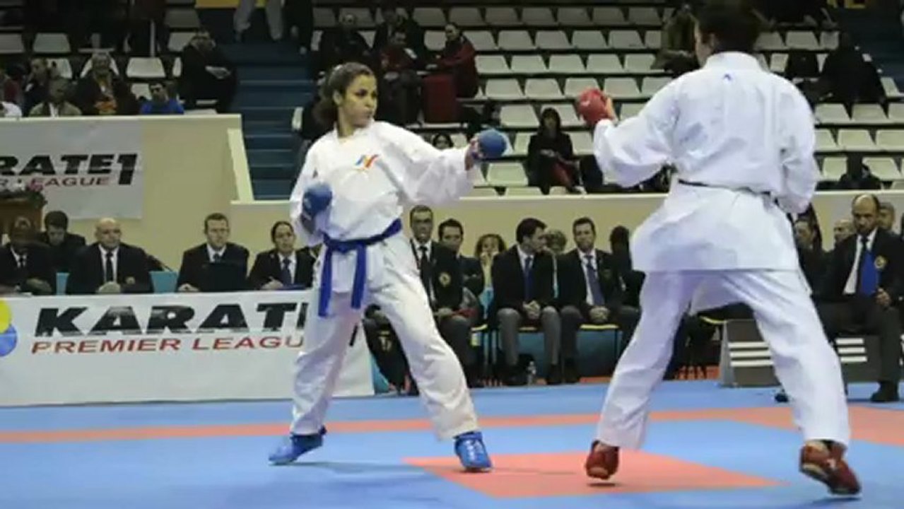 Karate 1 Premier League Paris 2013 - Leila Heurtault gagne en -61kg