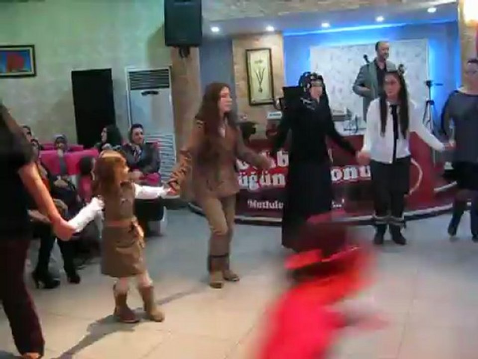 Serpil & Hasan Nişan- Horon