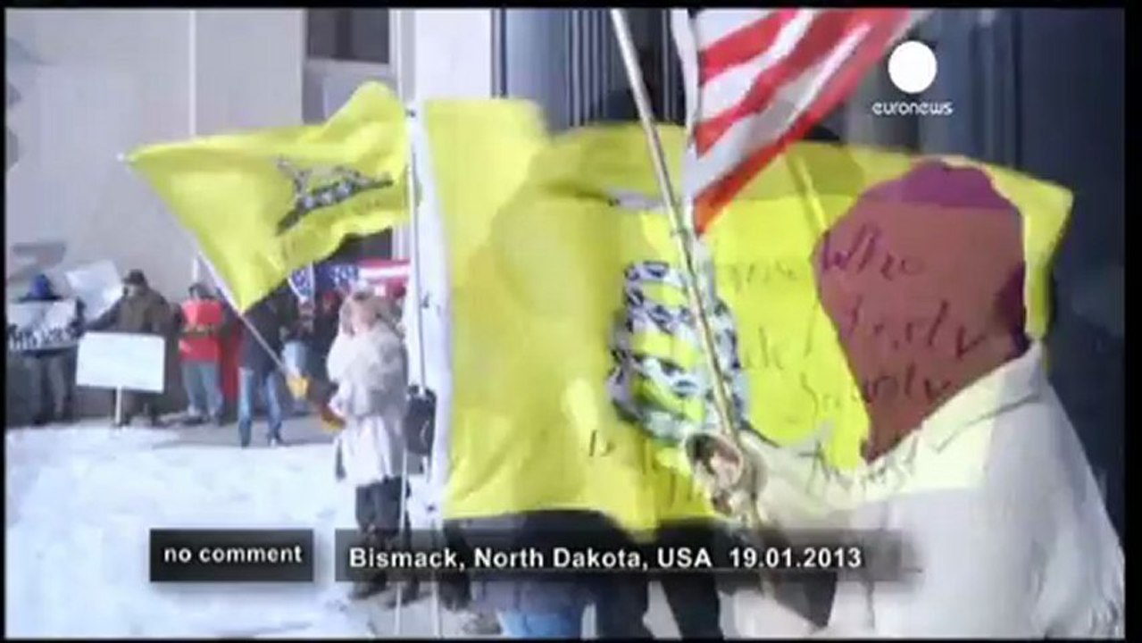 Manifestations contre le contrôle des... - no comment