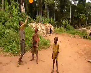 Pian et chiques chez les gamins pygmées