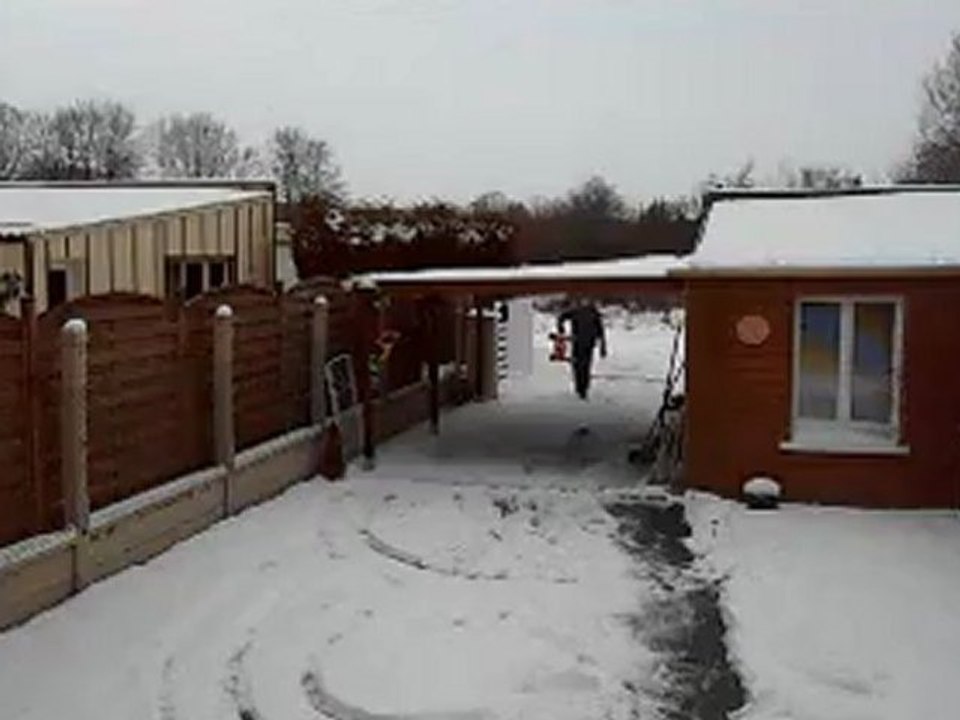 e-revo saute du garage