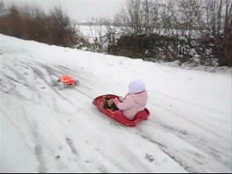 e-revo mamba tracte ma fille en luge