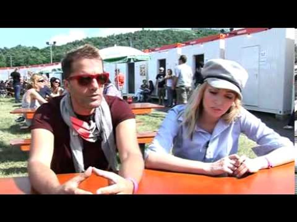 The Ting Tings 2009 interview - Katie and Jules (part 1)