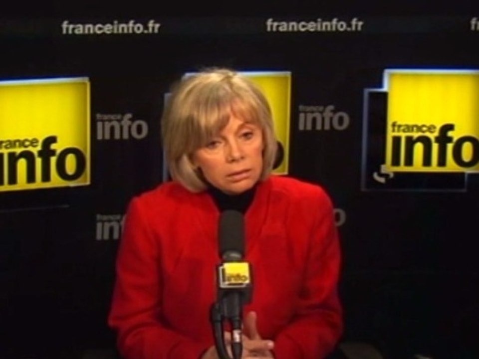 Guigou : "On ne peut pas négocier avec les terroristes"