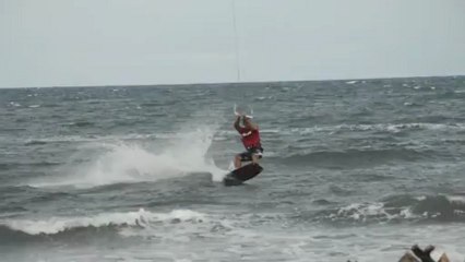 Bande-annonce pour l'exp'air rider Etau de Tahiti