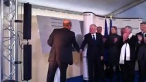 Jean-Marc Ayrault dévoile la plaque de la future usine d'éoliennes Alstom