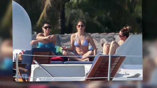 Jennifer Lopez Shows Off Her Bikini Body in Miami
